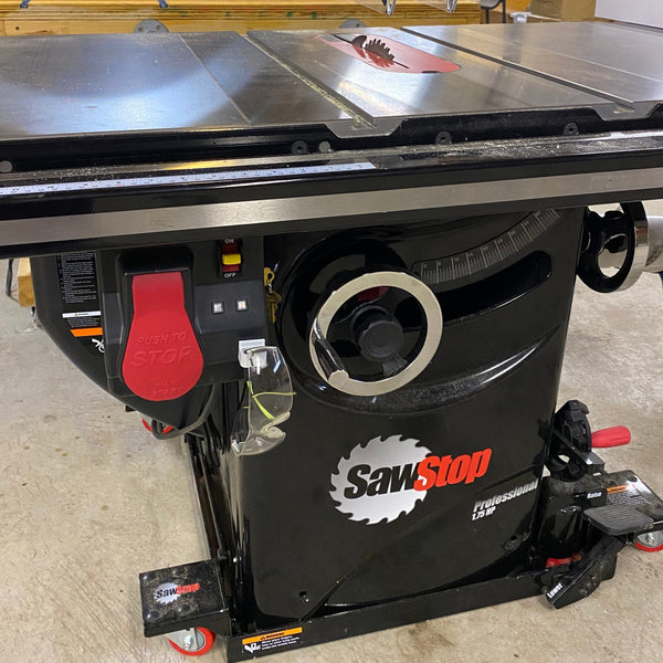 holding protective eyewear on sawstop tablesaw